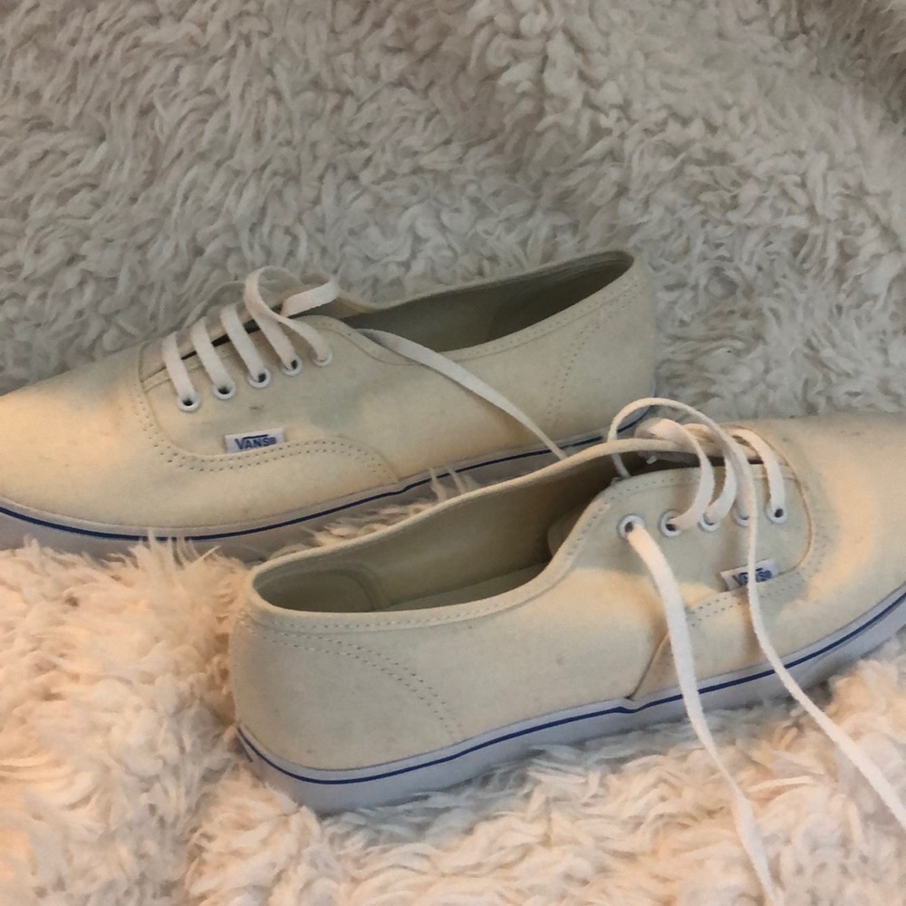 tan vans